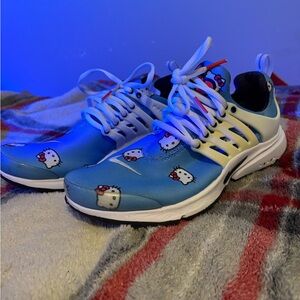 Nike Kids Sneakers in Blue with White Accents